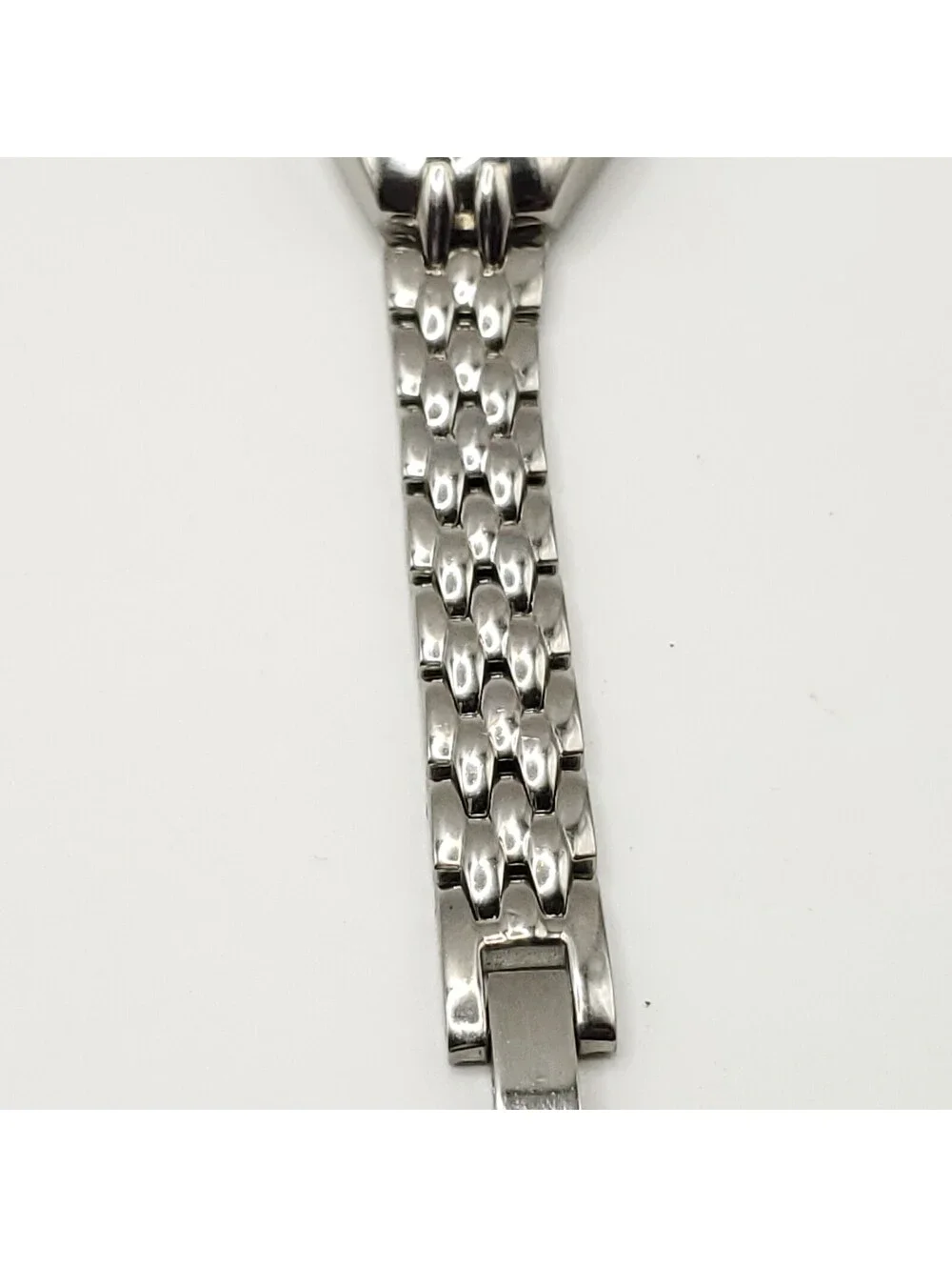Armitron Now Watch Women 24mm Silver Tone New Battery